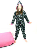 COMBYPYJ' MINUIT du 6 au 16 ans - pyjama étoilé pour filles, patron de couture pdf à télécharger.