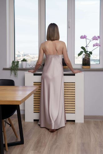 Nuisette femme - XXS/L - LA MIA PERLA en soie, vue arrière, avec patron de couture PDF à télécharger, pour tailles XXS à L.