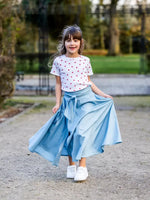 Patron PDF Jupe NOISETTE Femme/Enfant en action, jupe fluide virevoltante, patron de couture pdf à télécharger.