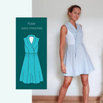 Femme portant le Patron PDF Robe Pelagia du 32 au 52, robe sans manches chemise en coton à rayures bleues