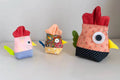 Poule de Pâques, 2 tailles – Suzette, patron de couture pdf à télécharger, décoration de Pâques DIY en tissu coloré.