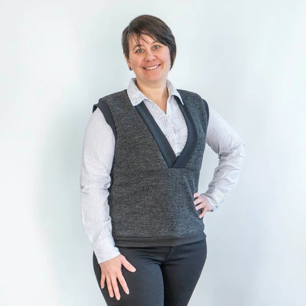 Pull sans manche femme, 34 au 56, 4 statures – Amande, patron de couture PDF à télécharger, modèle élégant encolure en V.