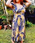 Robe Marpésia - T36 à 50 avec motif tropical, patron de couture pdf à télécharger, portée en extérieur.