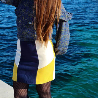 Jupe Georgia - T34 à 48 vue de dos, avec patchwork coloré, idéale pour coudre avec patron de couture pdf à télécharger.