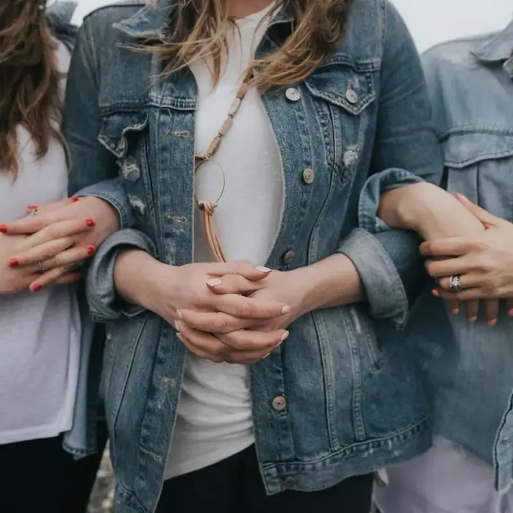 Patrons de couture pour vestes femme : blazers, manteaux et gilets élégants à coudre soi-même