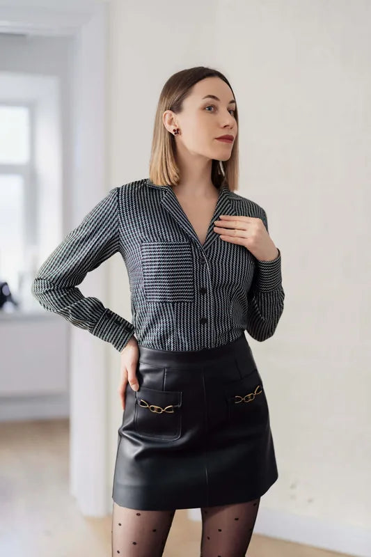 Chemise - XS/XL - LUCKY STRIPES en noir et blanc, patron de couture pdf à télécharger pour couturiers experts, tailles XS à XL.