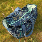 GRAND-MAMAN - Sac de tricot 35cm x 35cm x 20cm en tissu fleuri, parfait pour ranger laine et accessoires, patron de couture pdf à télécharger.