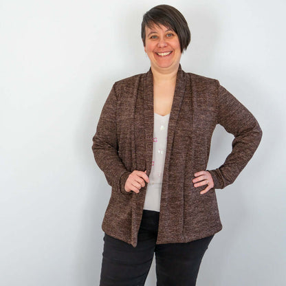 Gilet femme Jasmin, taillant du 34 au 56, coupe élégante et confortable, style mi-saison.