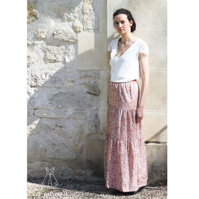 Jupe Carmen - femme avec patron de couture pdf à télécharger, maxi jupe longue à volants pour débutantes en couture.