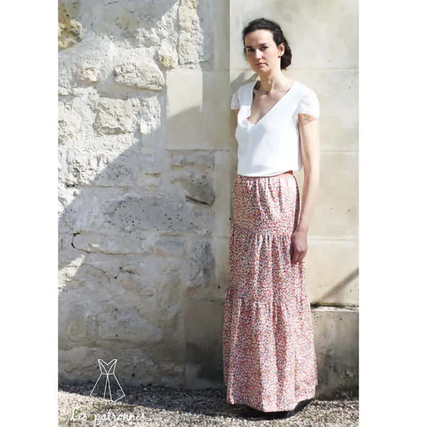Jupe Carmen - femme avec patron de couture pdf à télécharger, maxi jupe longue à volants pour débutantes en couture.