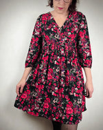 Robe Sorelle du 32 au 52 avec motif floral, patron de couture pdf à télécharger.