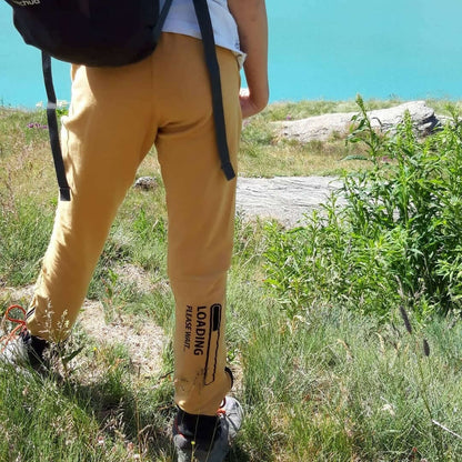 Le Hip-Jogg du 6 au 16 ans, pantalon de jogging confortable en plein air.
