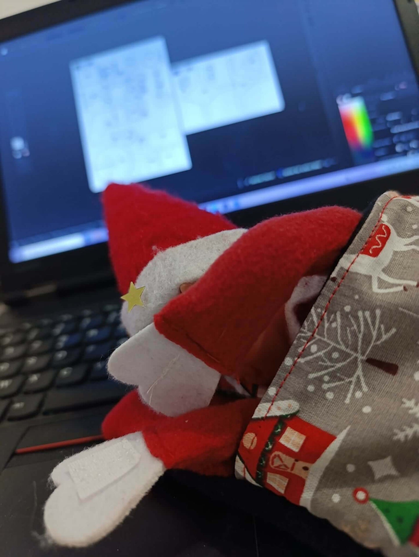 Le Pack du Lutin Stylé (et un peu turbulent), patron de couture pdf à télécharger, création de lutins de Noël cousus main.