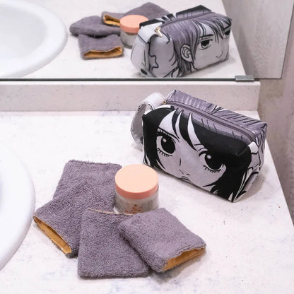 Lingette gant biface lavable, zéro déchet – Cetera, patron de couture pdf à télécharger, gants en éponge réutilisables sur lavabo.