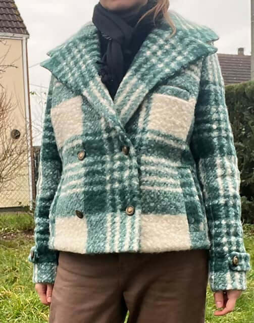 Manteau et Veste Jade, patron de couture PDF à télécharger, veste caban doublée avec 4 boutons et poches passepoilées, image
