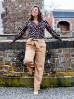 NASHI - Le pantalon palazzo chic avec top imprimé, patron de couture pdf à télécharger, élégance moderne et confort stylé à l'extérieur.