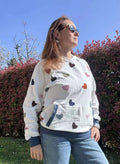 Femme portant un sweat du Pack ASCENSION - 5 sweats pour toute la famille, patron de couture pdf à télécharger.