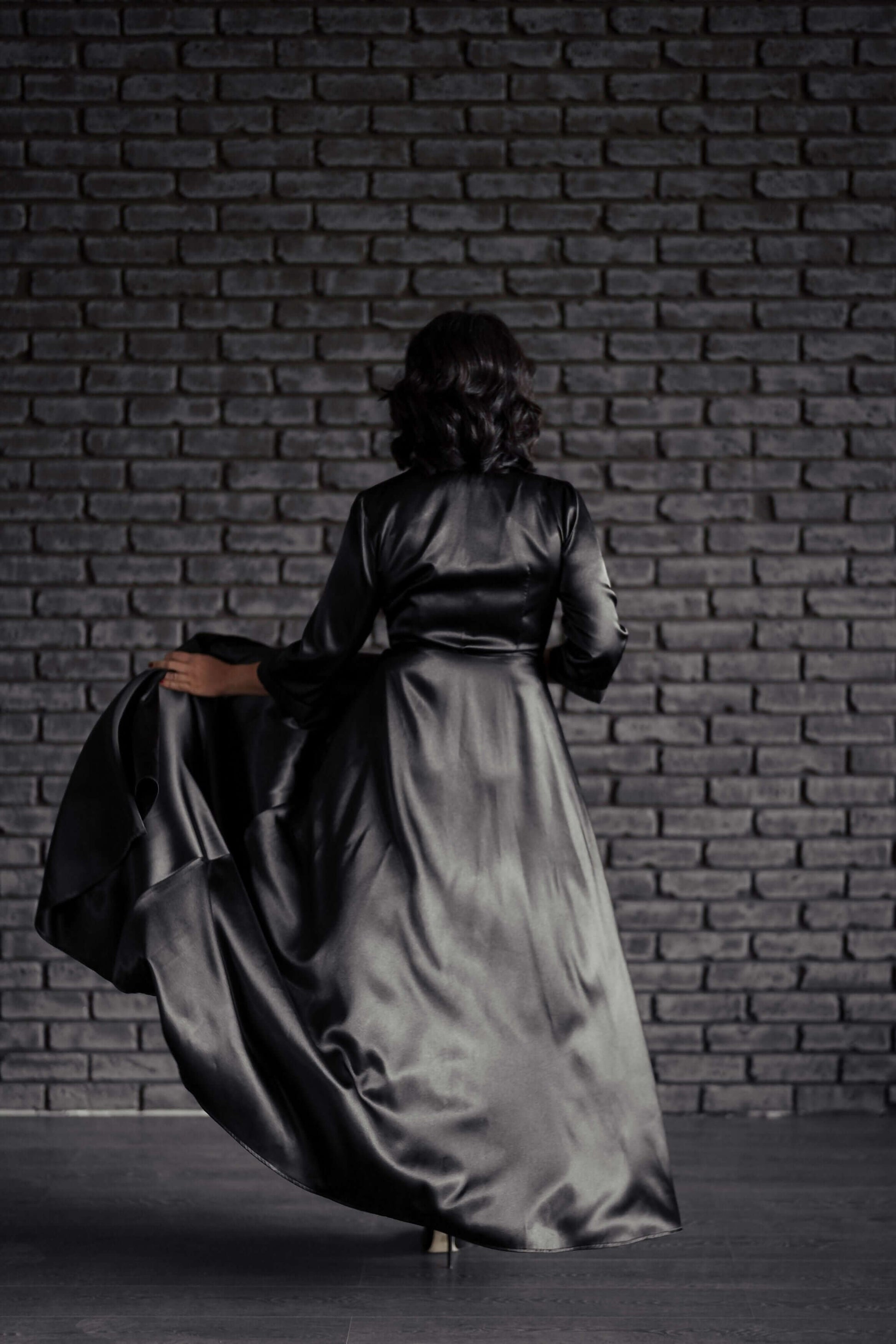 Peignoir du XS au XL - ELOGIUM, patron de couture pdf à télécharger. Élégant et confortable, parfait pour couturières expérimentées.