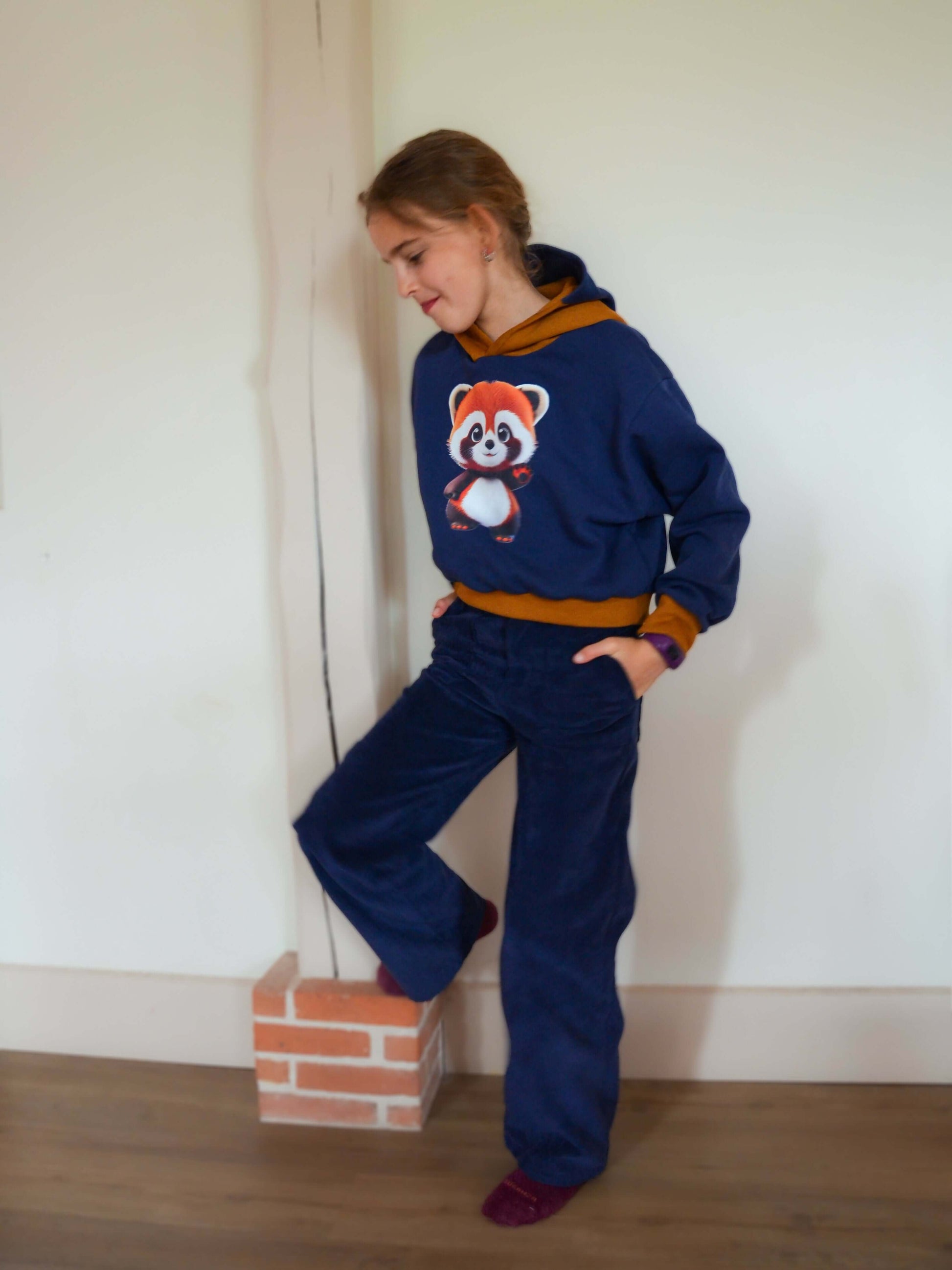 Pull ANGEL, modèle à manches chauve-souris, motif animal, patron de couture pdf à télécharger. Style casual pour jeune fille.