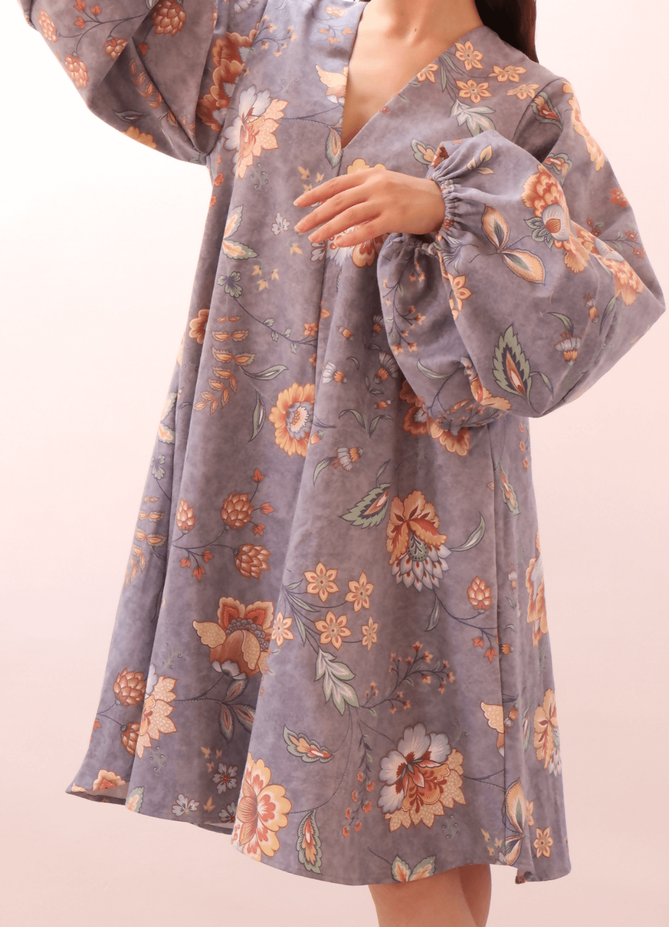 ROBE LILI- 15 tailles de 30à 58 EU, col V, manches bouffantes, patron de couture pdf à télécharger