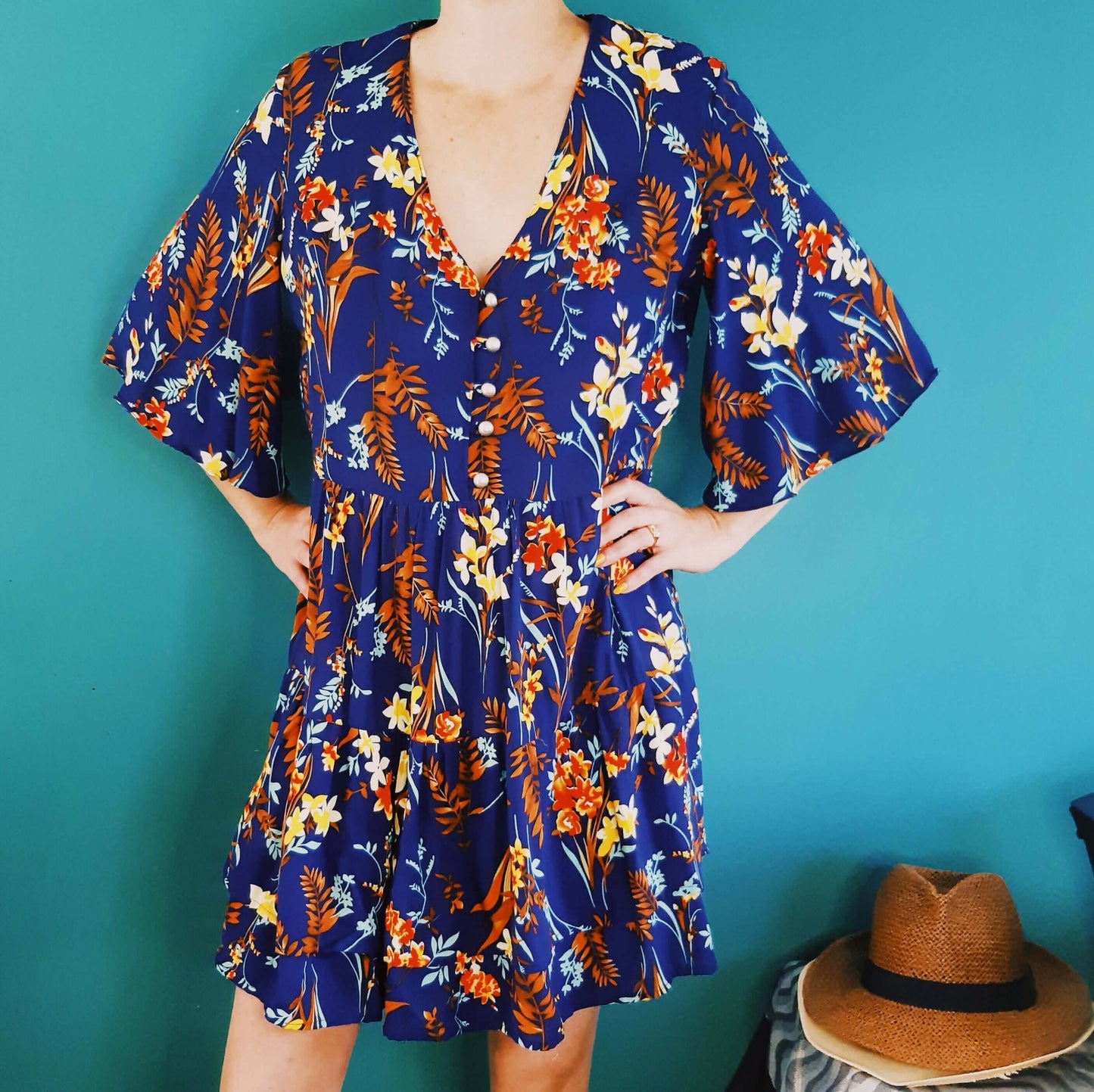 Robe/ Blouse Gula - T36 à 50 en tissu fleuri, patron de couture pdf à télécharger, confortable pour toutes morphologies.