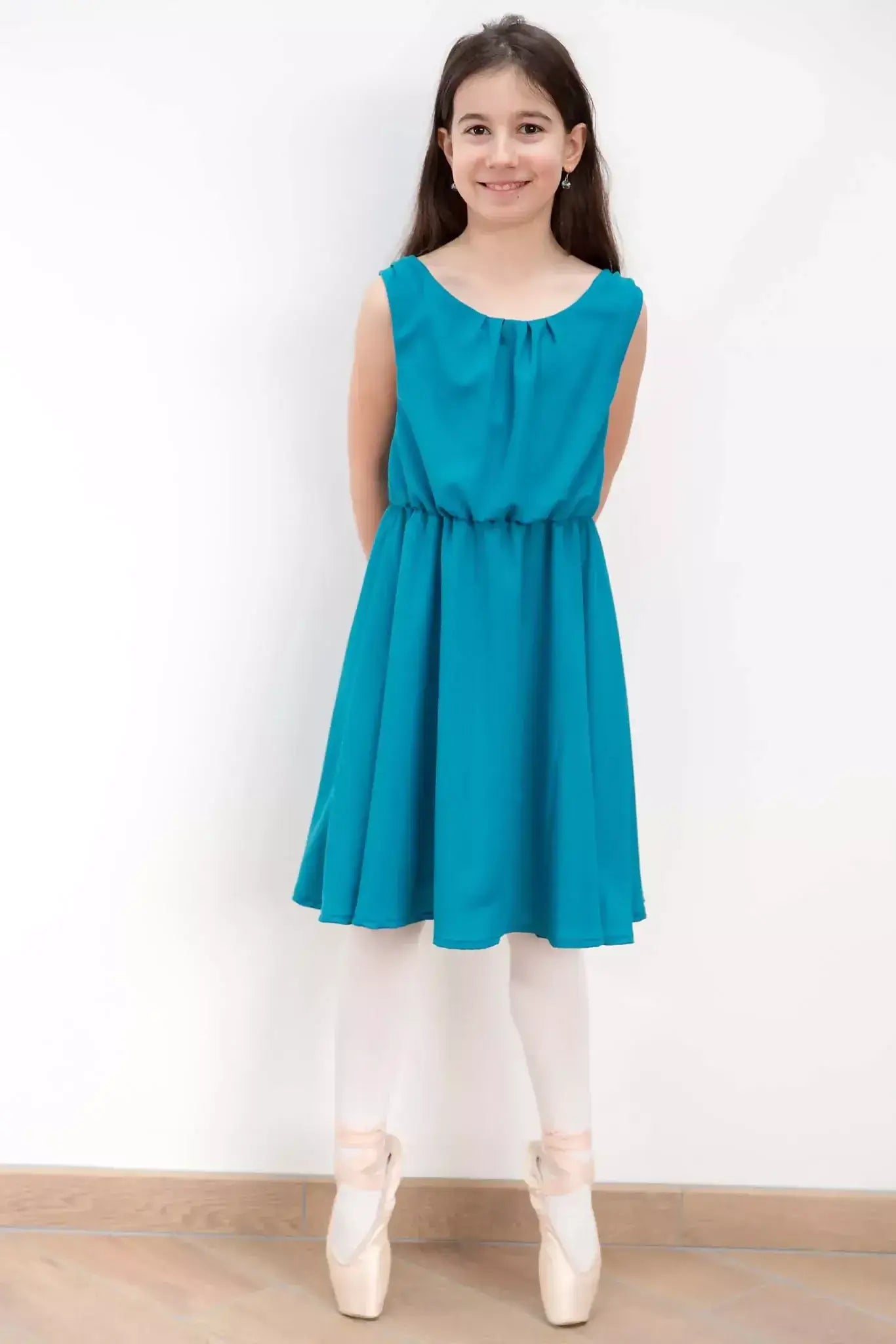 Robe Cylia Enfants, petite robe légère pour enfants de 2 à 12 ans, patron pdf à télécharger.