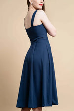Robe - XS\XL - CLÉ du SUCCÈS en bleu, vue de dos, patron de couture PDF à télécharger, tailles XS à XL, niveau intermédiaire.