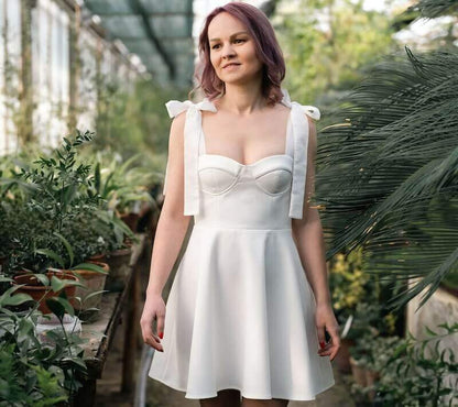 Robe - XS/XL - VANILLA, patron de couture pdf à télécharger, robe blanche élégante pour experts.
