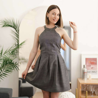 Robe du XS au L - VIVRE la CONFIANCE en démonstration, patron de couture pdf à télécharger pour couturières expérimentées.