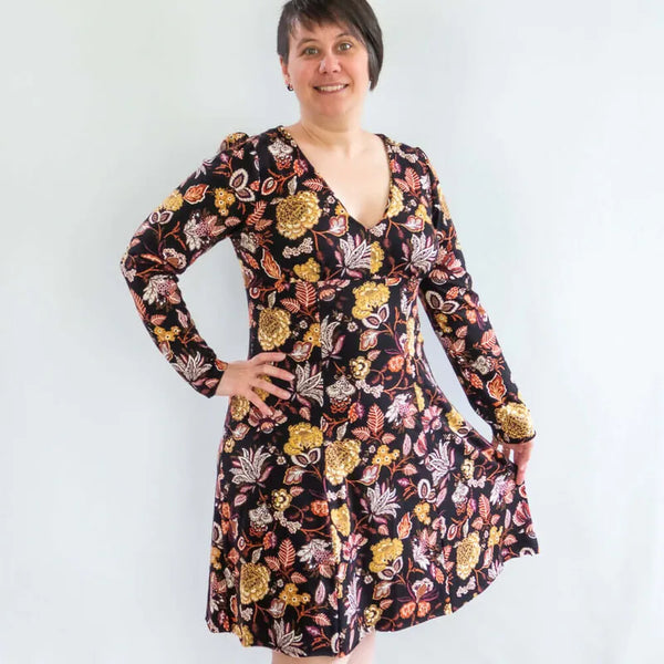 Robe jersey, 34 au 56, 4 statures – Capucine, modèle en jersey floral, patron de couture pdf à télécharger, vue de face.