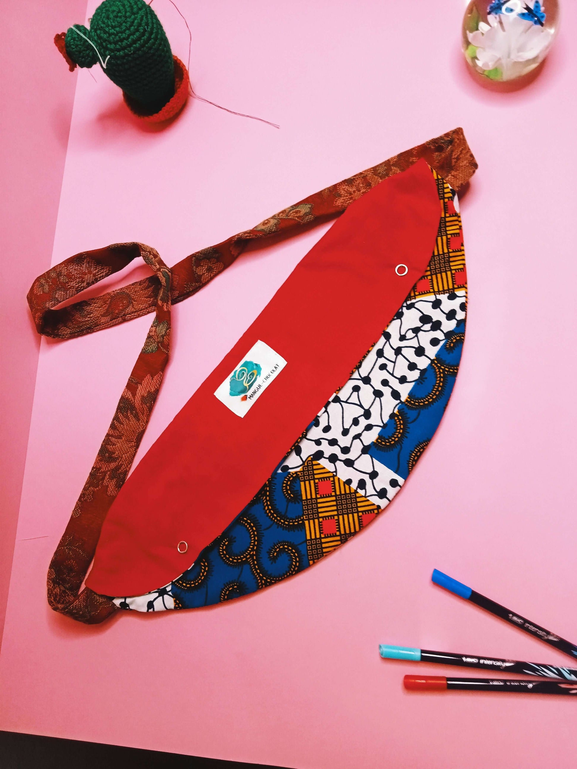 Sac Banane Kitrinos en tissu coloré, pratique à porter en bandoulière, adapté à tous les styles, idéal pour la couture.