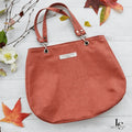 Sac réversible "Valérie" sur fond automnal, patron de couture PDF à télécharger.