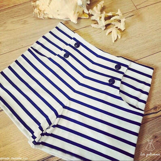 Short Titouan - femme et enfant, patron de couture pdf à télécharger avec poches et boutons, idéal pour un look mère fille.