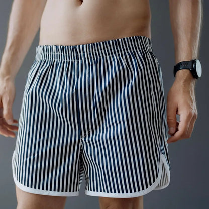 Homme portant un sous-vêtement à base - XXS/XL - MR PERFECTO, patron de couture pdf à télécharger, rayé bleu et blanc.