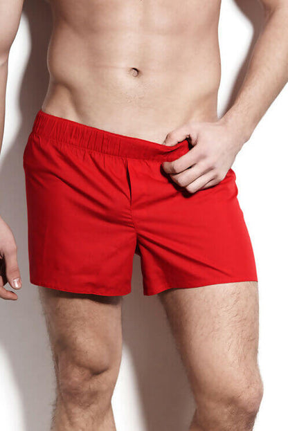 Sous-vêtement de base - XS/M - HOME LOVER, patron de couture pdf à télécharger, short rouge pour hommes sur mannequin, taille intermédiaire