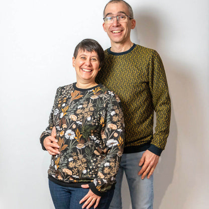 Sweat mixte basique, XS au 3XL, 2 statures - Grenade, patron de couture pdf à télécharger. Deux personnes portant des sweats colorés.