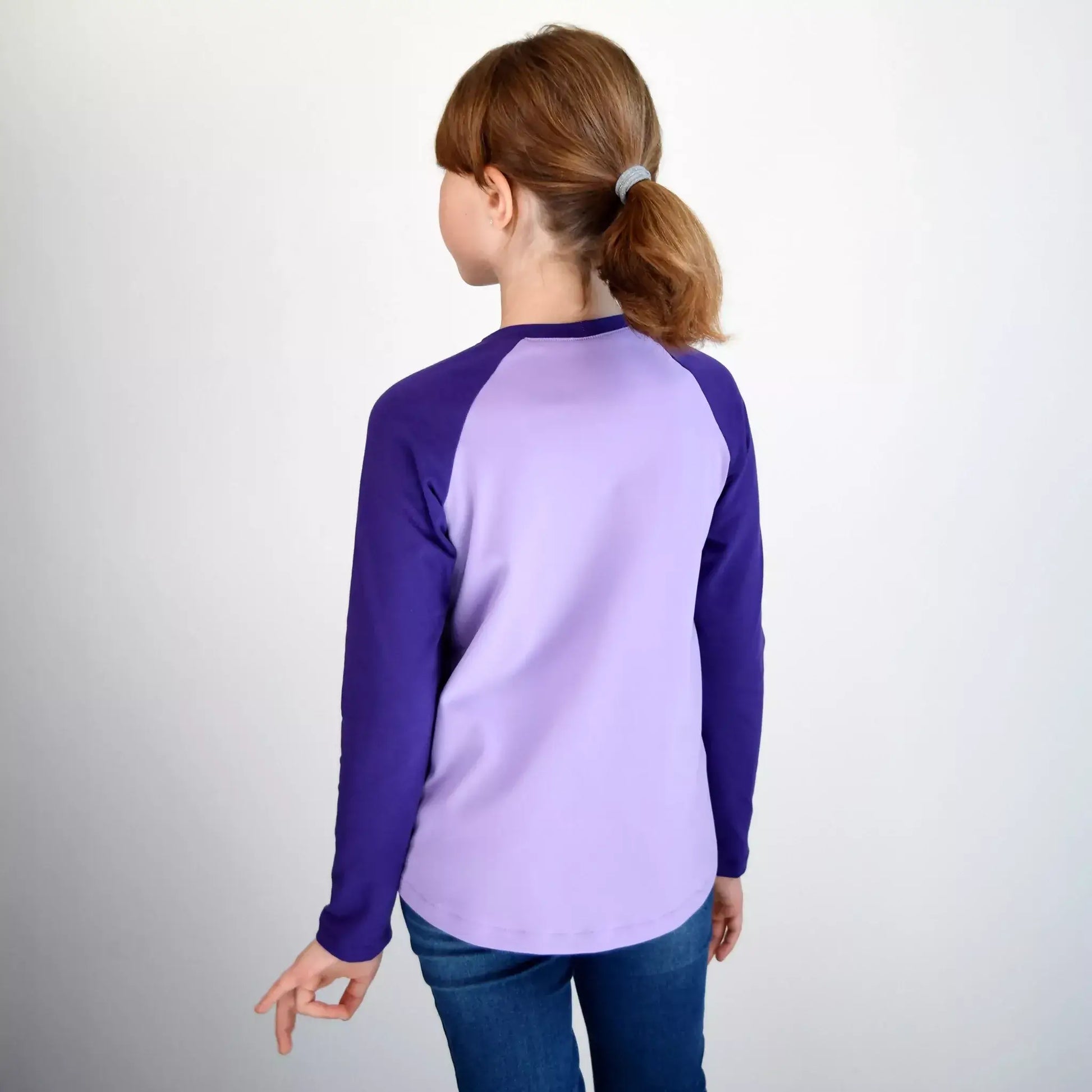 T-shirt Tao Enfants pour enfants, couture moderne avec manches raglan, patron de couture pdf à télécharger.