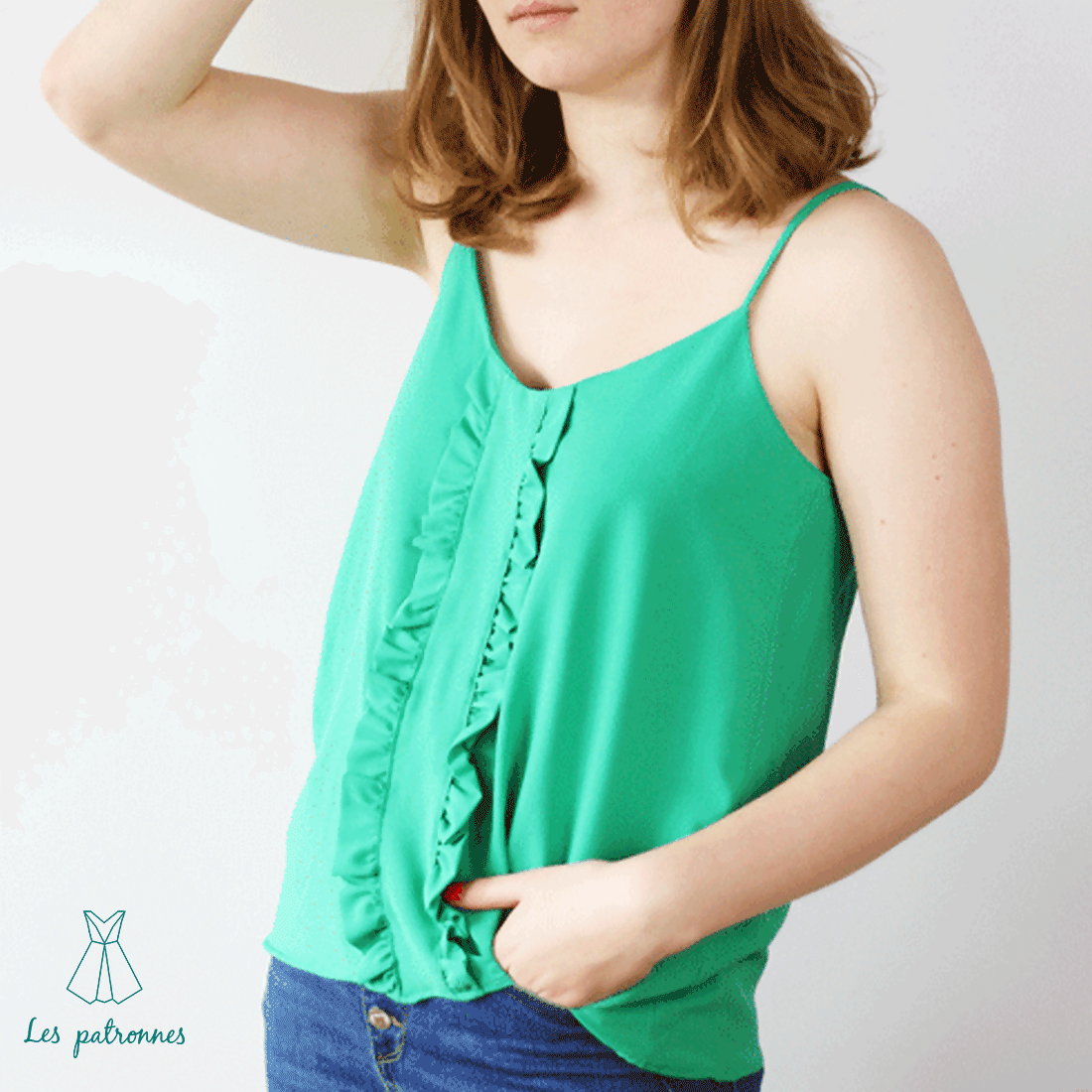 Top Klimt (facile) - Femme, débardeur vert avec volants, patron de couture pdf à télécharger pour une création rapide et féminine.