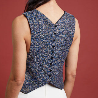 Top L'Irrésistible - T34 à 48, patron de couture pdf à télécharger, dos avec détails de boutons, collection festive