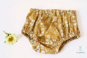 Trio de Bloomers - patron de couture pdf à télécharger pour bébé, modèle chic avec tissu fleuri jaune et blanc, facile et rapide à coudre