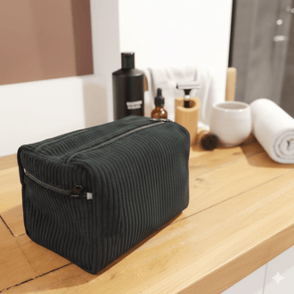 Trousse de toilette homme Richard - Tutoriel couture PDF, patron de couture pdf à télécharger pour une trousse élégante et pratique.