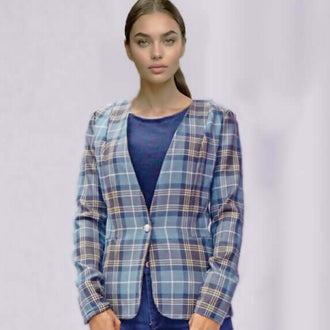 Veste Ginger en tissu à carreaux, patron de couture pdf à télécharger pour une coupe féminine et contemporaine.