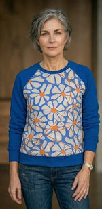 Sweat Livarot Adulte Taille 34 à 54 avec motif floral, patron de couture PDF à télécharger inclus.