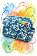 Trousse de toilette zippée en tissu bleu floral, patron PDF gratuit.