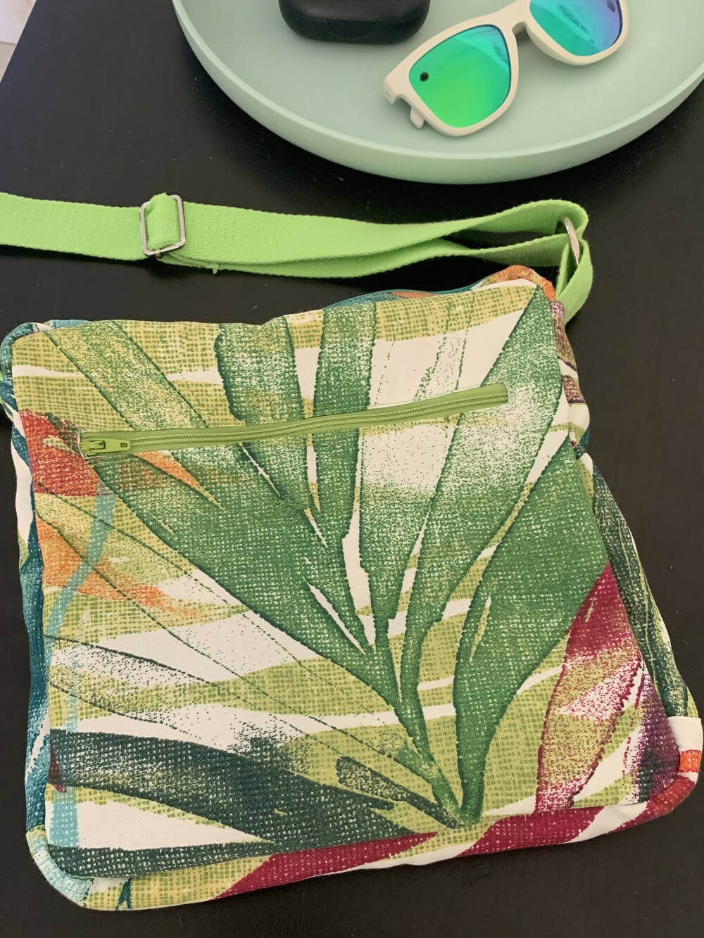 DARLA - La sacoche à bandoulière tailles S, M et L avec motif feuillage, patron de couture pdf à télécharger