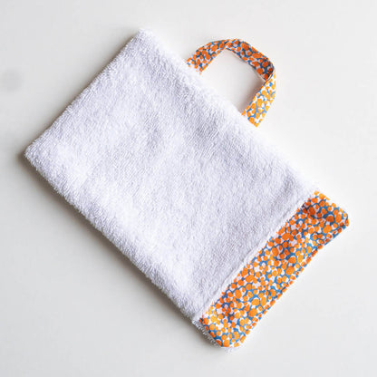 Essuie-tout biface lavable – Oups avec patron de couture PDF à télécharger, pratique et écologique pour votre cuisine.