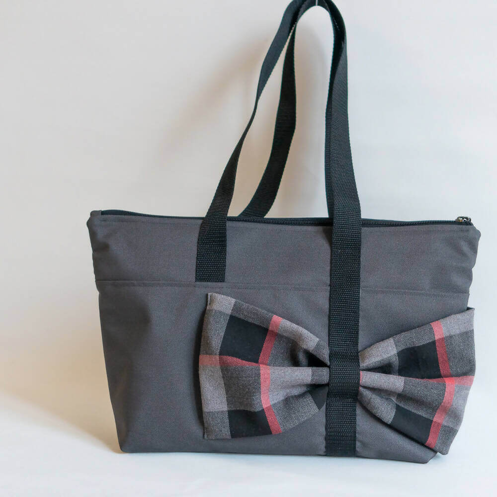 Sac cabas, trousse avec nœud, 3 formats – Groseille avec design élégant et fermeture Éclair, patron de couture pdf à télécharger.