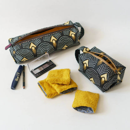 Trousse 3 formats – Etcetera, patron de couture PDF à télécharger, trousse toilette et accessoires élégants en tissu imprimé.