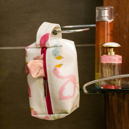 Trousse 3 formats – Etcetera, patron de couture pdf à télécharger pour une trousse de toilette pratique, idéale pour les voyages.