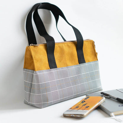 Trousse et sac zippés à large ouverture, 5 tailles – Curry, patron de couture PDF à télécharger, pratique et élégant.